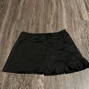 Black tennis skirt